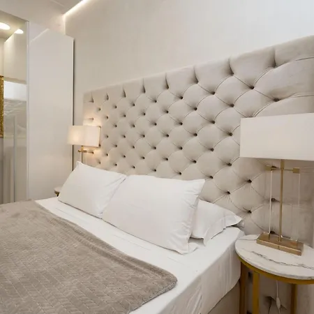 Crispi Luxury House