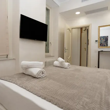 Apartment Crispi Luxury House *