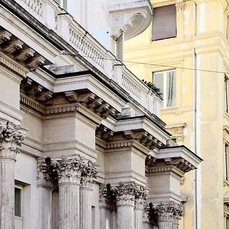 Crispi Luxury House Roma